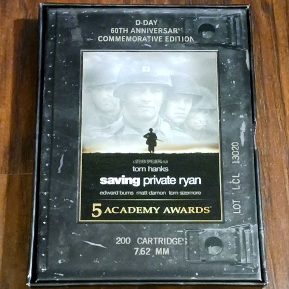 SAVING PRIVATE RYAN Special Edition Boxed Set on DVD Tom Hanks - Picture 1 of 2